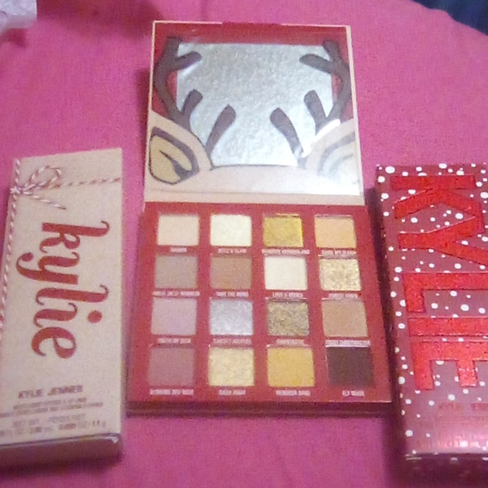 Kylie Cosmetics Holiday Eyeshadow Palette and 2 lip sets new limited edition set